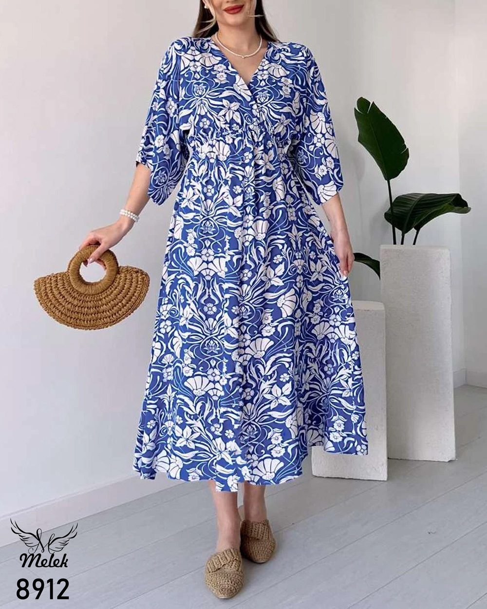 پیراهن مجلسی یقه ضربدری آستین کیمونو کمر کشی سایز بزرگ