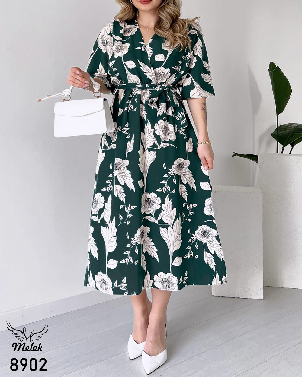 پیراهن مجلسی یقه ضربدری آستین کیمونو کمر کشی سایز بزرگ