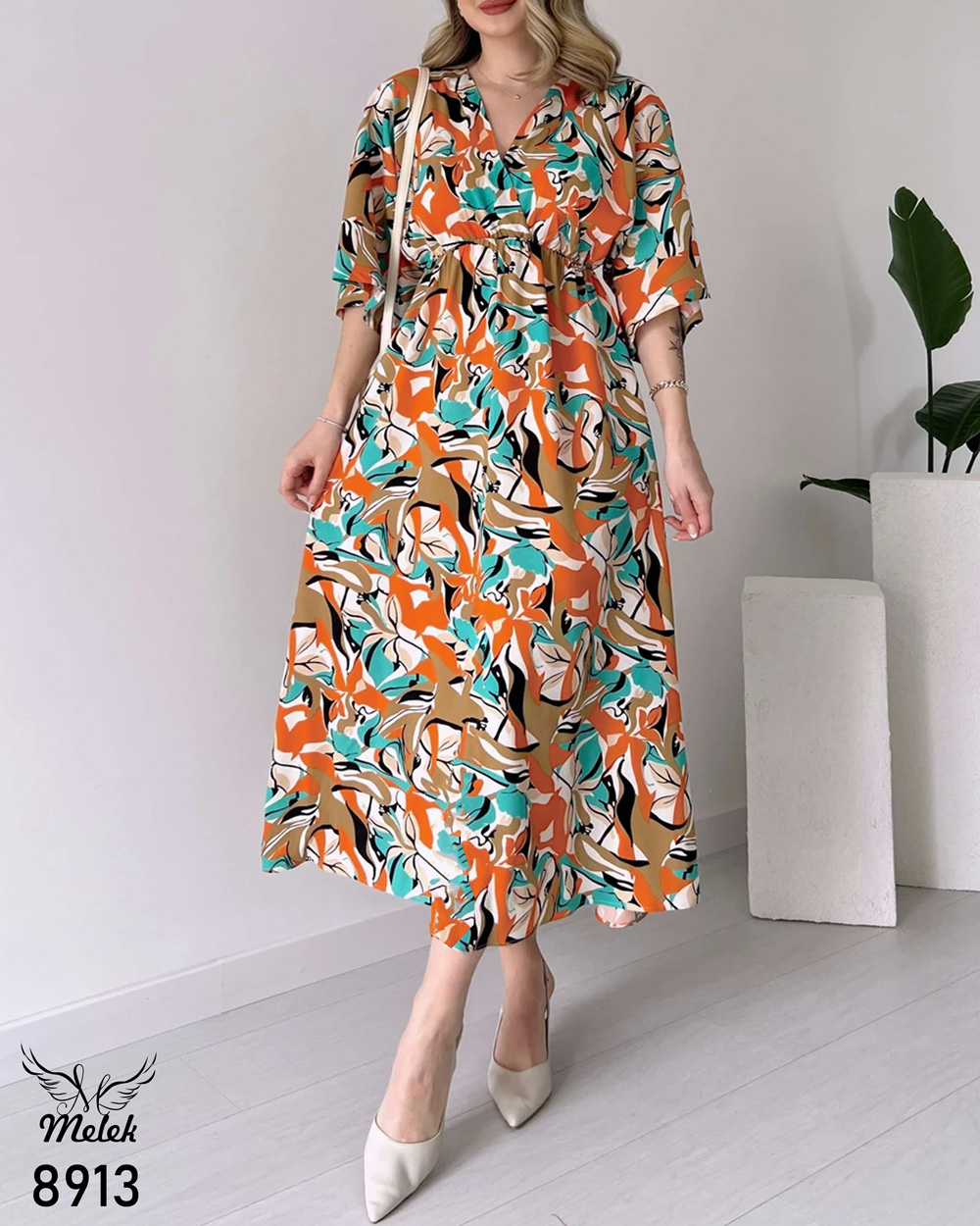 پیراهن مجلسی یقه ضربدری آستین کیمونو کمر کشی سایز بزرگ