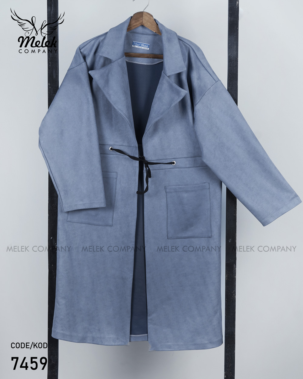 مانتو اسپورت مجلسی جلوباز کمر گرهی دوجیب سایز بزرگ - غیر ژورنالی