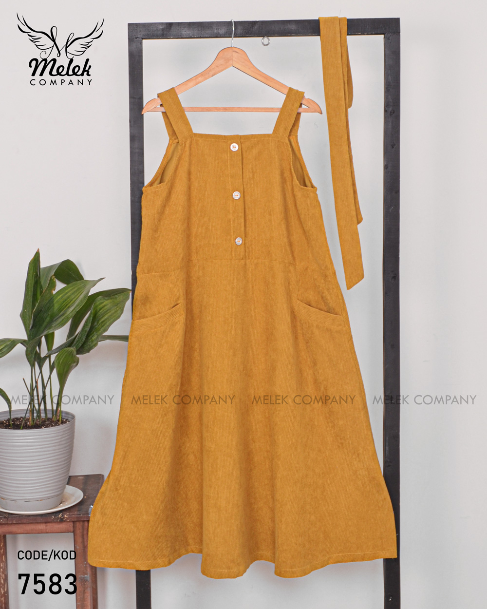 سارافون مجلسی دکمه نما دوجیب با کمربند سایز بزرگ - غیر ژورنالی