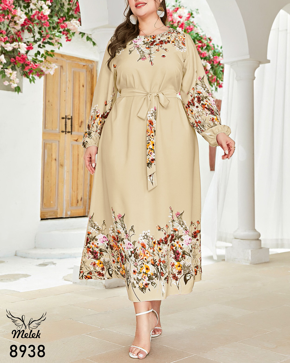 پیراهن مجلسی یقه گرد آستین بلند کمر کشی با کمربند سایز بزرگ