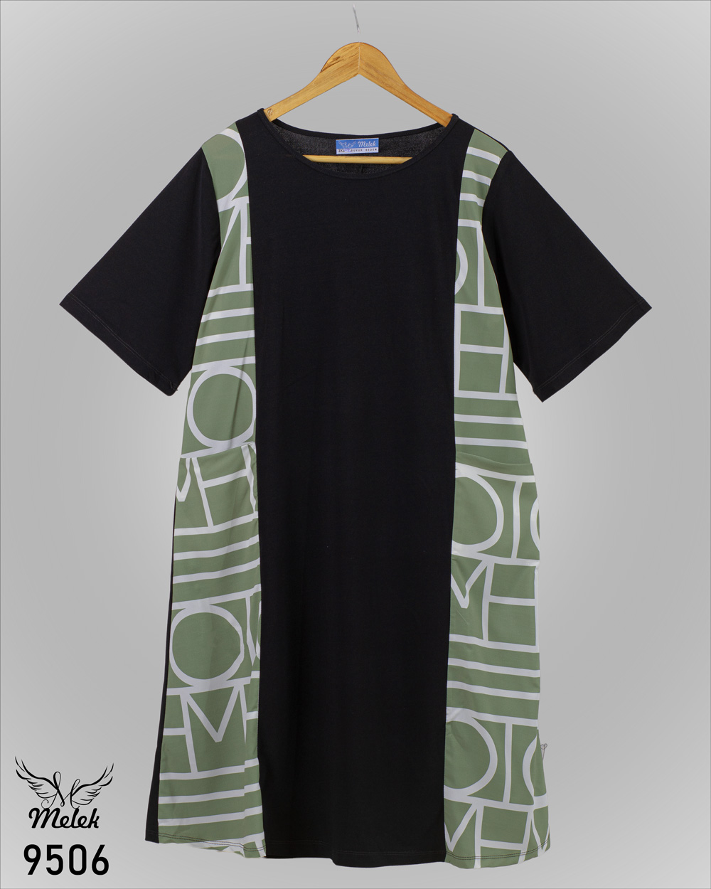 تونیک اسپورت مجلسی یقه گرد آستین کوتاه دوجیب سایز بزرگ - غیر ژورنالی