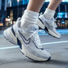کتونی نایک وی تو کی ران اورجینال ویتنام NIKE V2K Run - غیر ژورنالی