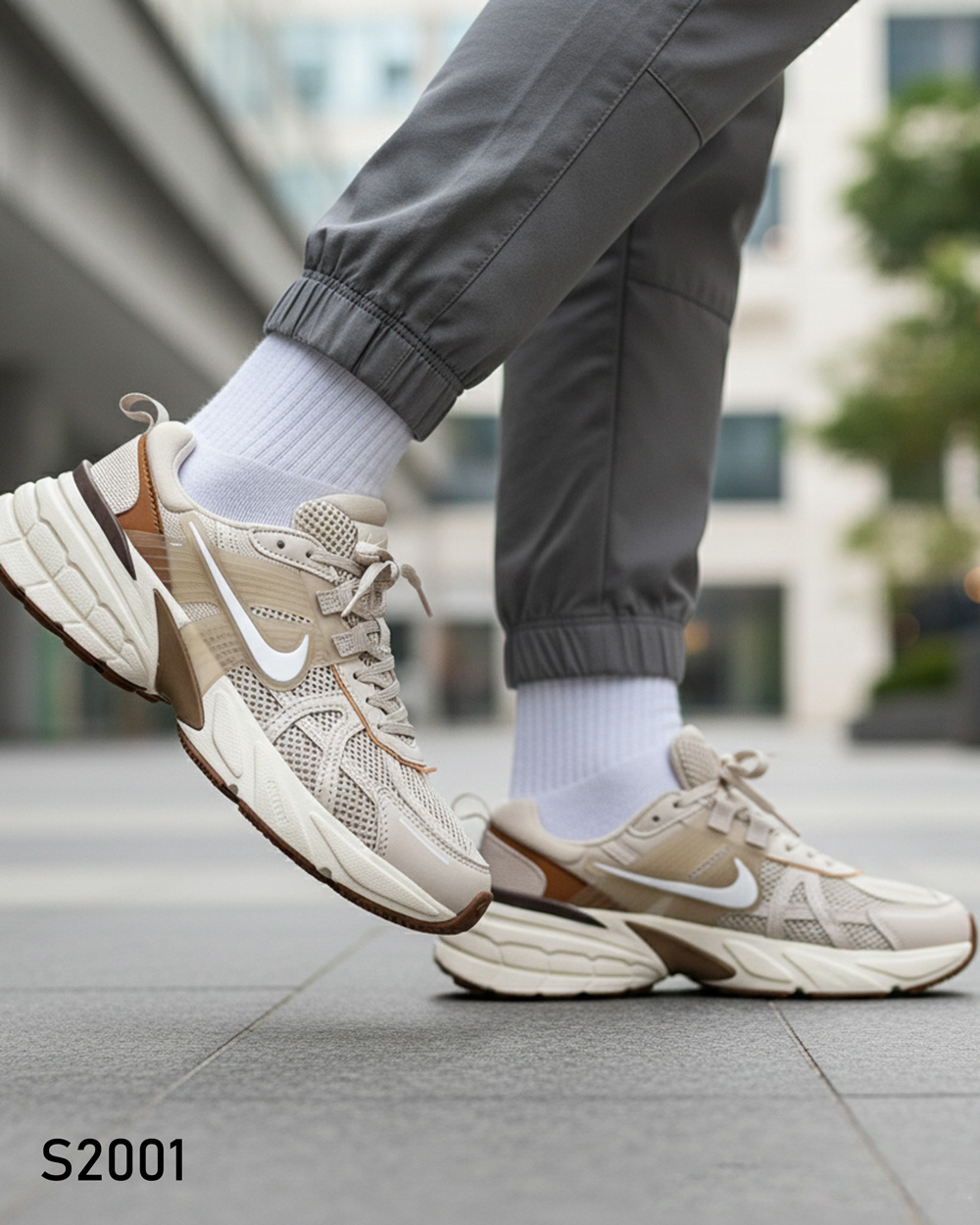 کتونی نایک وی تو کی ران اورجینال ویتنام NIKE V2K Run - غیر ژورنالی