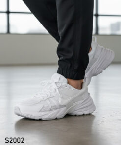 کتونی نایک وی تو کی ران اورجینال ویتنام  NIKE V2K Run   - غیر ژورنالی