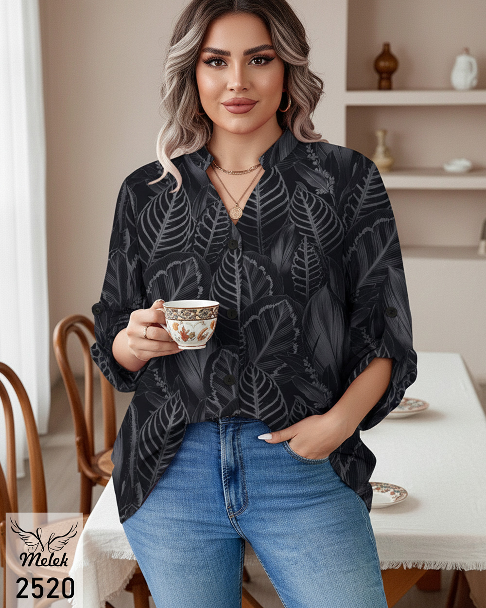 شومیز خاص مجلسی یقه هفت جلو دکمه بازشو آستین پاگن دار سایز بزرگ