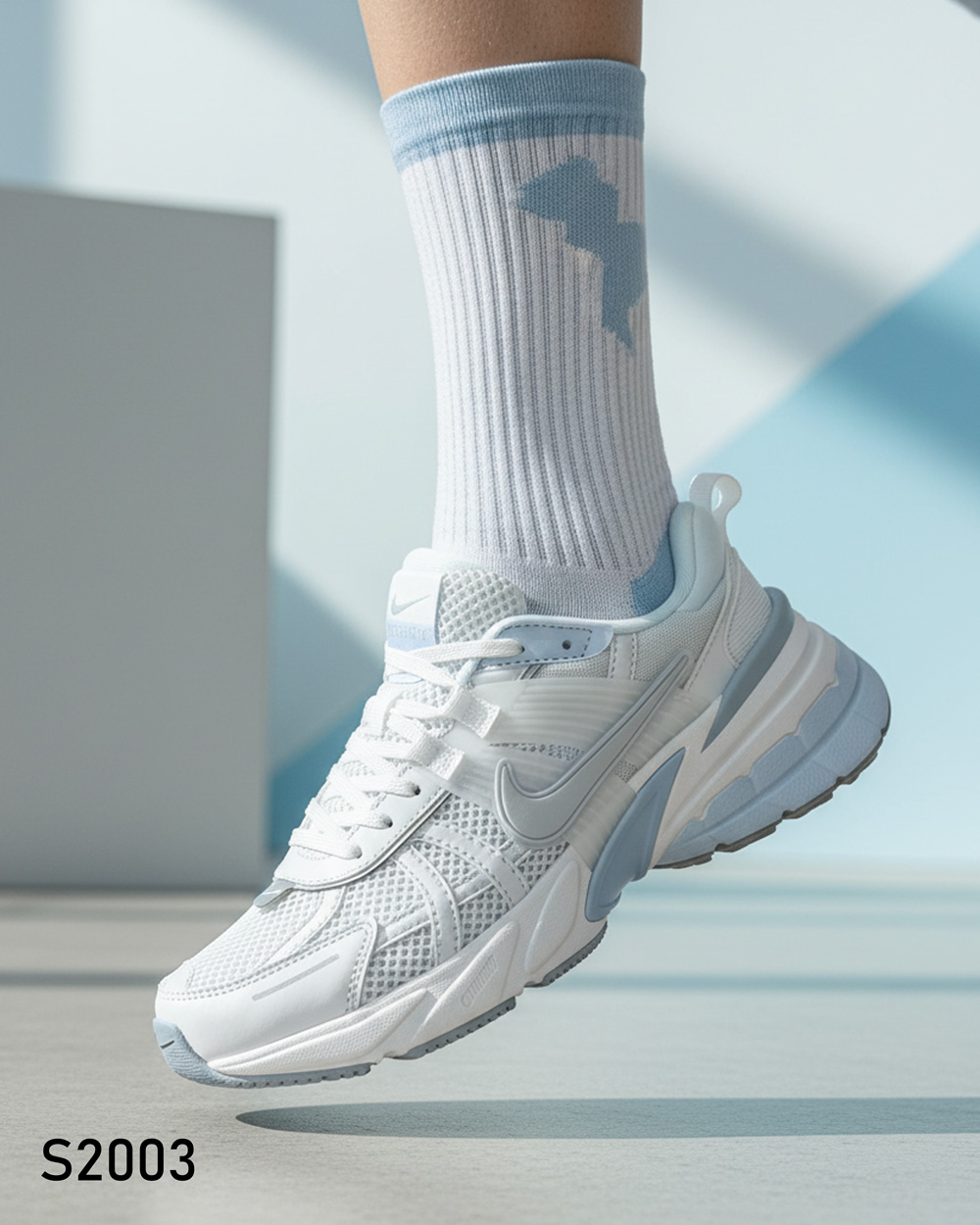 کتونی نایک وی تو کی ران اورجینال ویتنام NIKE V2K Run