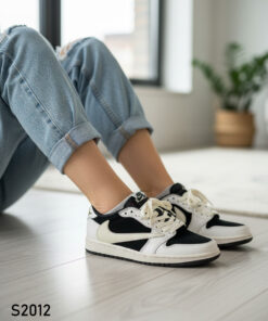 کتونی جردن تراویس اورجینال ویتنام  Nike Air Jordan Travis  سایز بزرگ