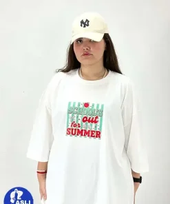تیشرت باکسی سایز بزرگ schools out for summer - سفید